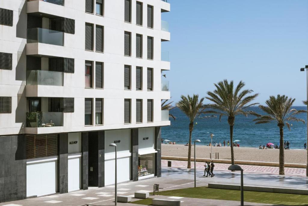 Expoholidays - Primera Linea De Playa Villapepita Parking Gratis Алмерия Екстериор снимка
